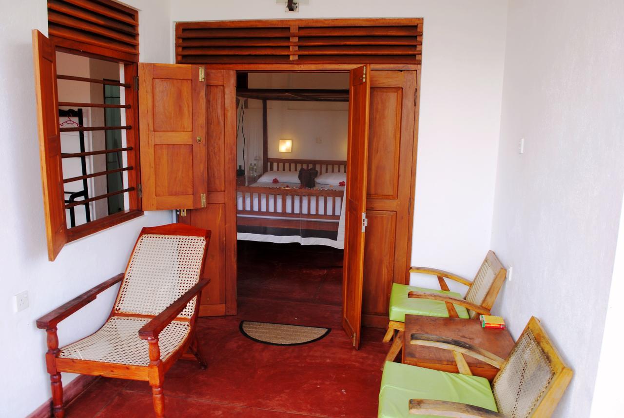 Peacock Land Hotel Tangalle Exterior foto